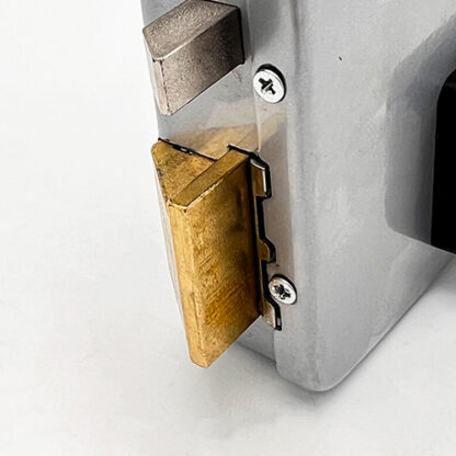 Cisa 11610 Electric Nightlatch Rim Lock For Metal Doors and Gates - Image 4