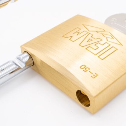 Ifam E Series 50mm Extra Long Shackle Brass Padlock - Image 2