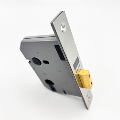 Union L2149 Upright Euro Mortice Deadlock - Image 9
