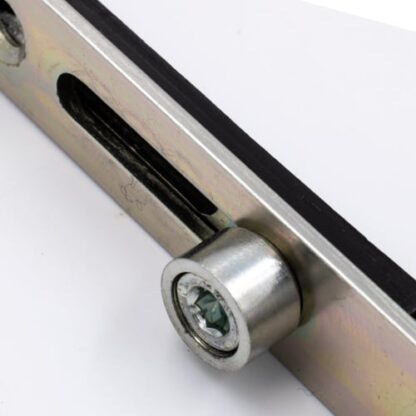 Saracen 4 Serrated Window Rods - Image 4