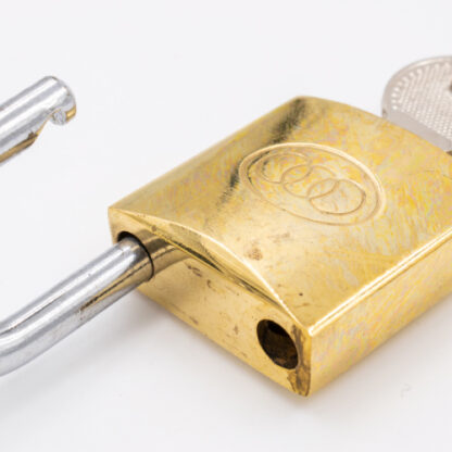 Tri Circle 25mm Open Shackle Brass Padlock - Image 2