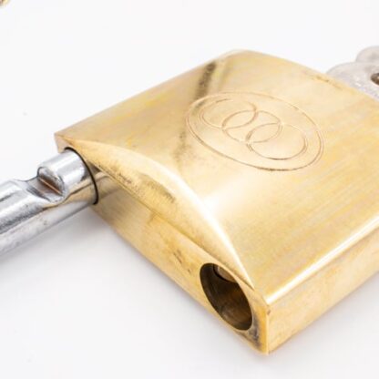Tri Circle 60mm Open Shackle Brass Padlock - Image 2