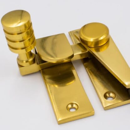 TSS Non Locking Wooden Sash Window Fastener - Image 2