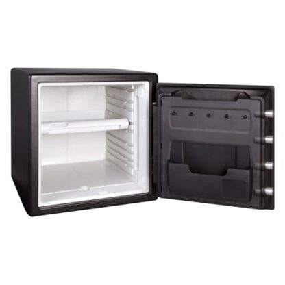 De Raat Sentry Safes Fire Resistant (60 Minutes) Chest Safes (LEAD TIME: 3-5 DAYS) - Image 4