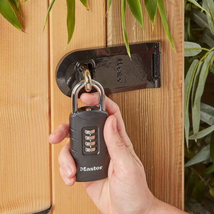 Master 656 48mm Open Shackle Combination Padlock - Image 3