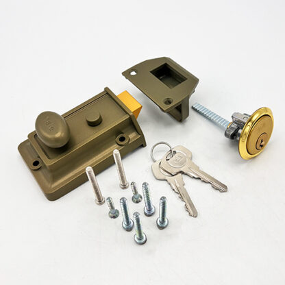 Yale 77 Traditional Non Deadlocking Nightlatch on Original Key Section - Image 2