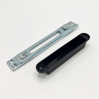 Avocet Hook Keep For Composite Doors - Image 2
