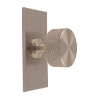 Carlisle Brass BP703SN76SN Knurled Radio Knob on Backplate (LEAD TIME: 2-3 DAYS)