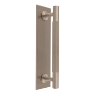 Carlisle Brass BP710CSN200SN Lines Pull Handles on backplate (LEAD TIME: 2-3 DAYS)