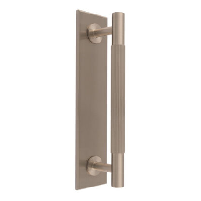 Carlisle Brass BP710CSN200SN Lines Pull Handles on backplate (LEAD TIME: 2-3 DAYS)