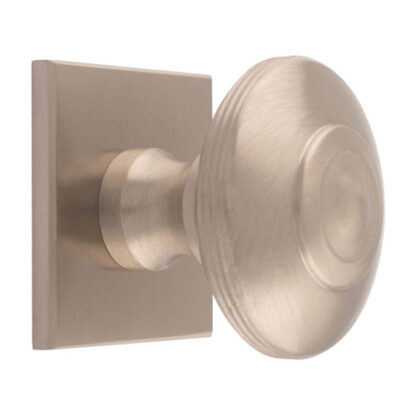Carlisle Brass BP720CSN40SN Anderson knob on Backplate (LEAD TIME: 2-3 DAYS)