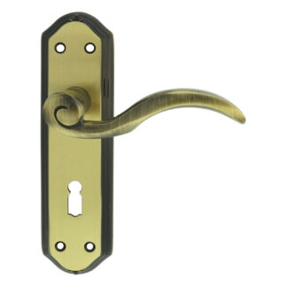 Carlisle Brass DL340FB Wentworth Lever on Lock Backplate (LEAD TIME: 2-3 DAYS)