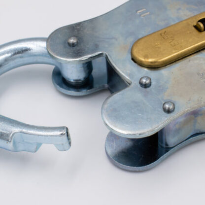Fire Brigade FB11 Open Shackle Galvanised Padlock - Image 3
