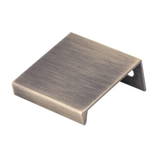 Carlisle Brass FTD302AAB Squared Edge Pull 40mm Antique Brass (LEAD TIME: 2-3 DAYS)
