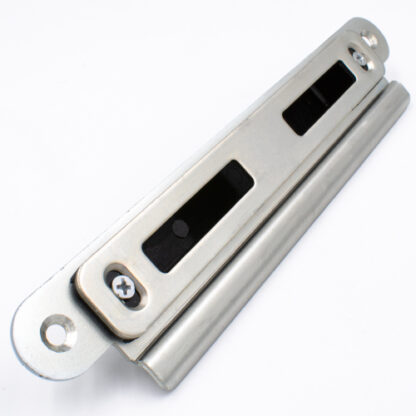 Ingenious UPVC Latch & 5 Hook Keep Set (3 pieces) - Image 2