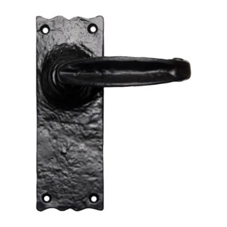 Carlisle Brass LF5517 Traditional V Lever on Latch Backplate (LEAD TIME: 2-3 DAYS)