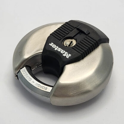 Master Discus 80mm Padlock - Closed Shackle - Image 4