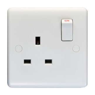 Eurolite PL4090 1 Gang Switched Socket Double Poled (LEAD TIME: 2-3 DAYS)