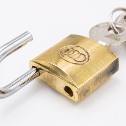 Tri Circle 20mm Open Shackle Brass Padlock - Image 2