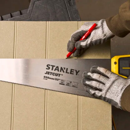 Stanley FatMax® 22" Fine Cut Handsaw - Image 3