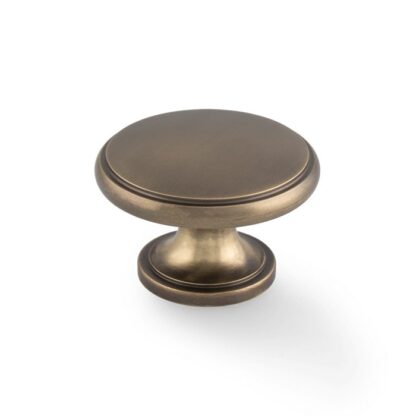 Alexander & Wilks AW849-38-AB Cambridge Round Cupboard Knob - Antique Brass (LEAD TIME: 2-3 DAYS)