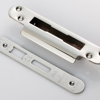 EuroSpec FSF5030BSS/R Forend Strike & Fixing Pack To Suit BS8621 Cylinder Sashlock-Bright Stainless Steel-Radius Forend (LEAD TIME: 2-3 DAYS)