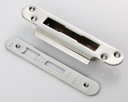 EuroSpec FSF5030BSS/R Forend Strike & Fixing Pack To Suit BS8621 Cylinder Sashlock-Bright Stainless Steel-Radius Forend (LEAD TIME: 2-3 DAYS)