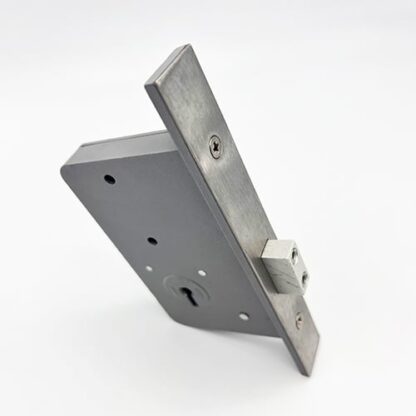 Wellington Fort 4H 6 Lever Mortice Deadlock - Image 4