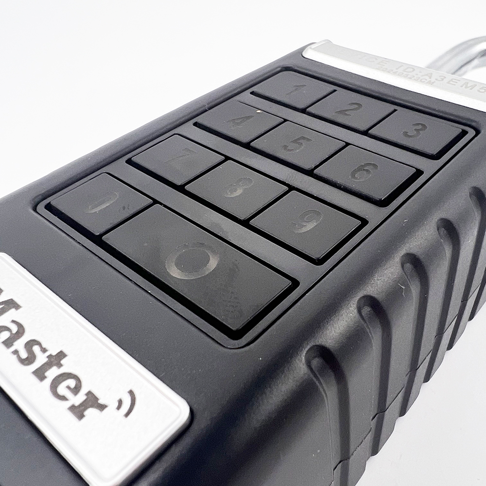 Master Pro Series 62mm Long Shackle Bluetooth Padlock - Image 5