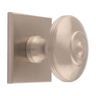 Carlisle Brass BP720BSN40SN Anderson Knob On Backplate (LEAD TIME: 2-3 DAYS)