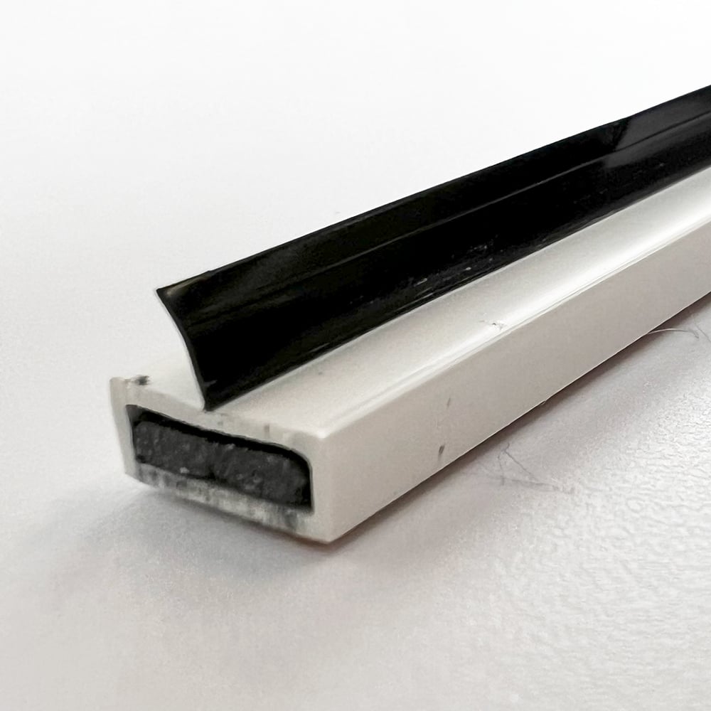 Intumescent Fire and Smoke Single Blade Seal - Image 2