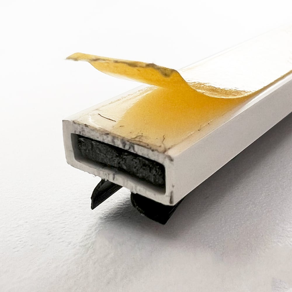 Intumescent Fire and Smoke Twin Blade Seal - Image 4