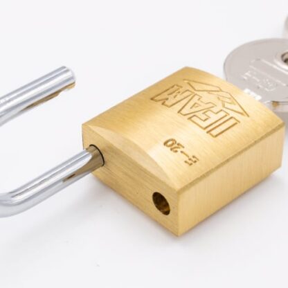 Ifam E Series 20mm Open Shackle Brass Padlock - Image 2