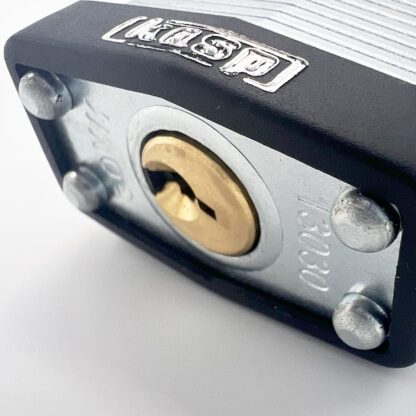 Kasp 130 30mm Open Shackle Laminated Steel Padlock - Image 6