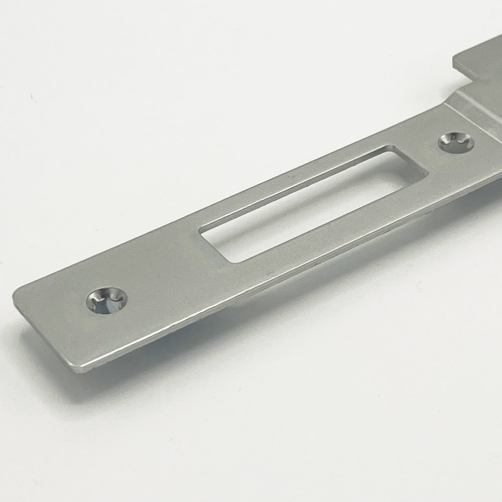 Maco Centre Latch Deadbolt Timber Composite Keep - Image 3