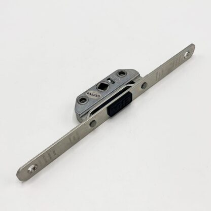 Window Espagnolette With Attachments For Shootbolts - 20mm Backset - Image 3
