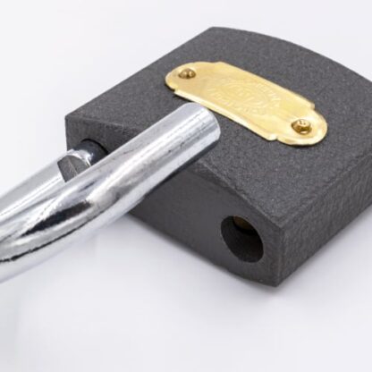 Tri Circle 50mm Iron Padlock - Open Shackle - Image 2