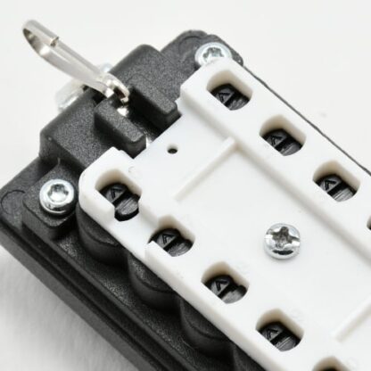 TSS Wall Mounted Push Button Key Safe - Image 8