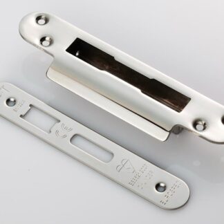 Eurospec FSF5030BSS/R Forend Strike & Fixing Pack To Suit BS8621 Cylinder Sashlock - Bright Stainless Steel Radius Forend (LEAD TIME: 2-3 DAYS)