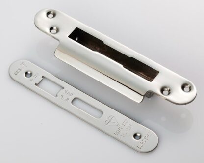 Eurospec FSF5030BSS/R Forend Strike & Fixing Pack To Suit BS8621 Cylinder Sashlock - Bright Stainless Steel Radius Forend (LEAD TIME: 2-3 DAYS)
